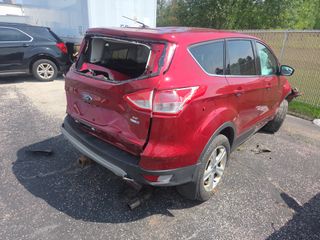 2014 Ford Escape SE - Exterior Rear Right Corner Image